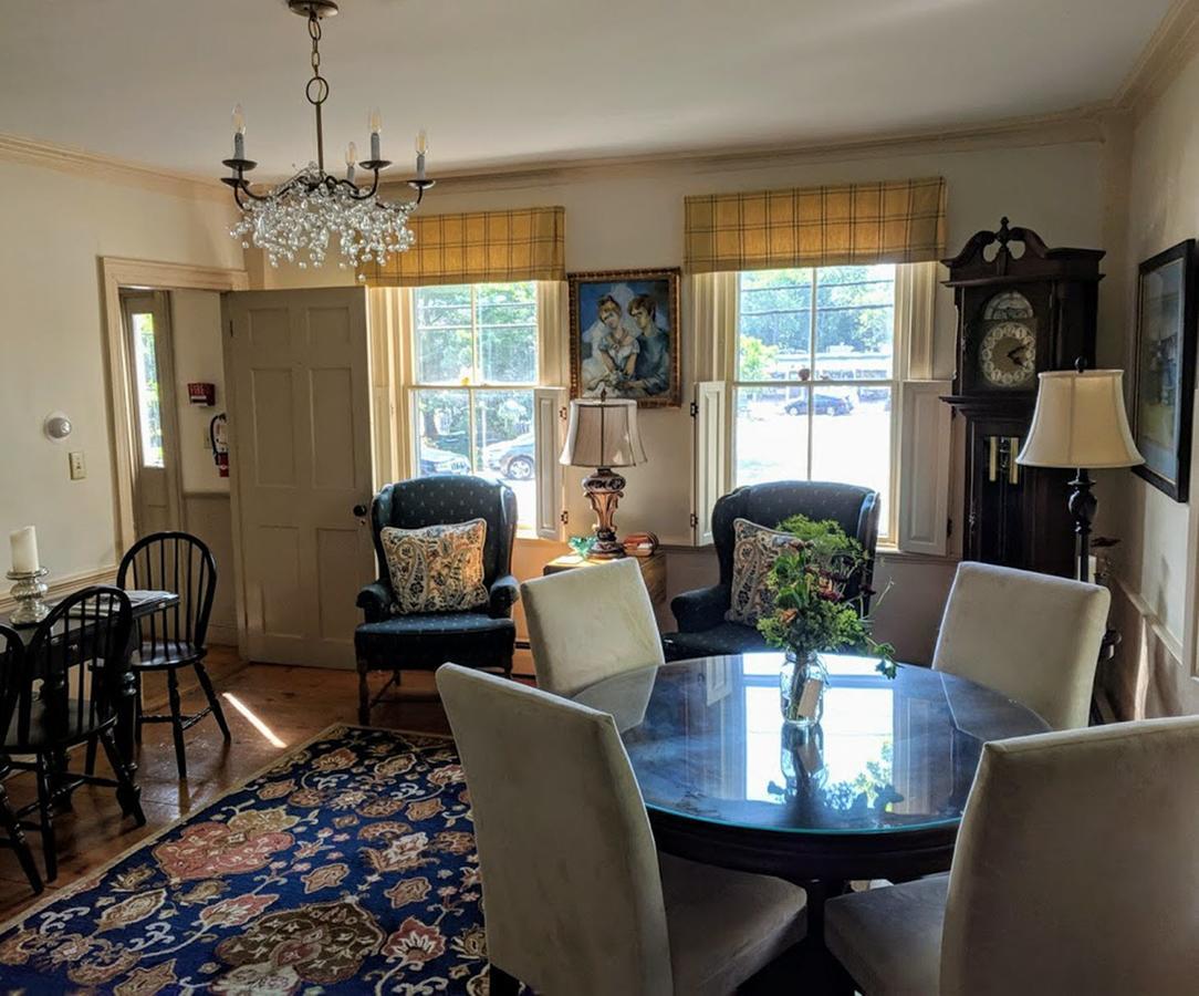 Elms Of Camden Bed and Breakfast Εξωτερικό φωτογραφία