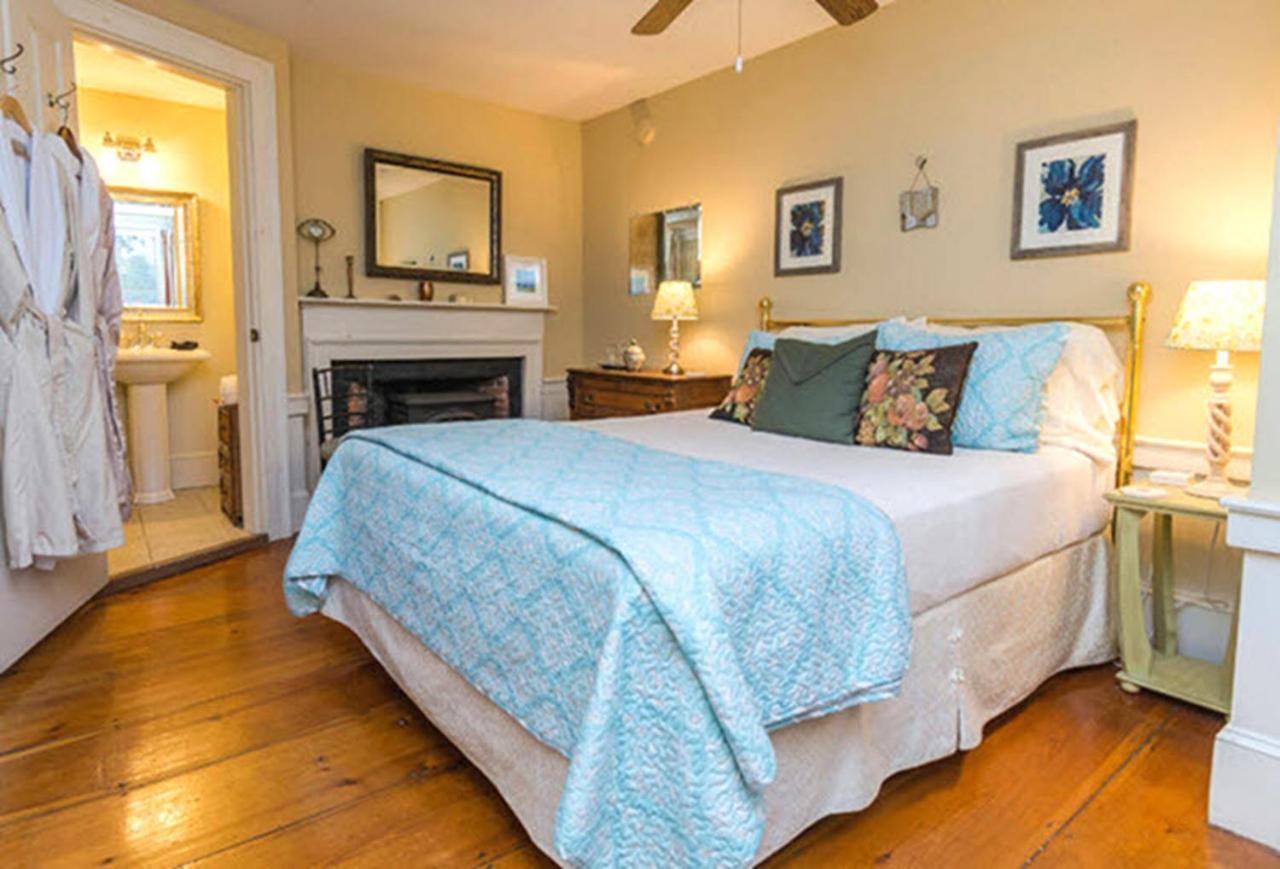 Elms Of Camden Bed and Breakfast Εξωτερικό φωτογραφία