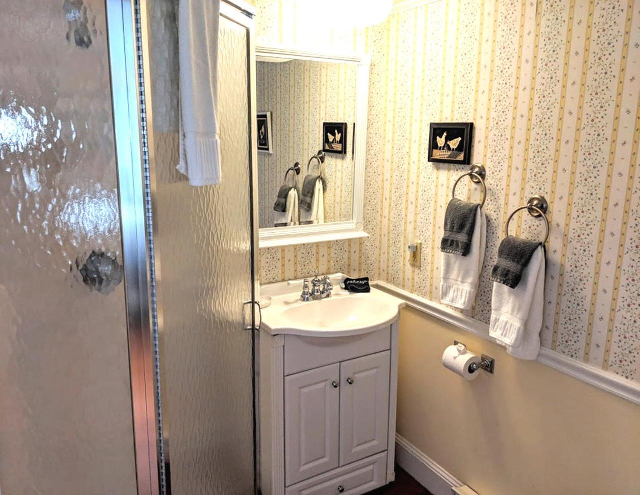 Elms Of Camden Bed and Breakfast Εξωτερικό φωτογραφία